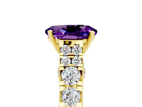 Yellow gold Oval Cut Amethyst Classic Solitaire Ring with Pavé Band and Four-Prong Setting_5