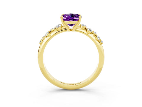 Yellow gold Oval Cut Amethyst Cluster Side Stone Solitaire Ring with Prong Setting_27