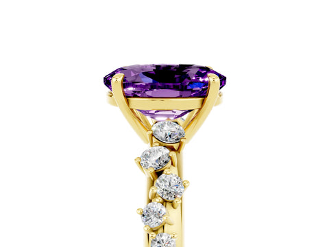 Yellow gold Oval Cut Amethyst Cluster Side Stone Solitaire Ring with Prong Setting_29