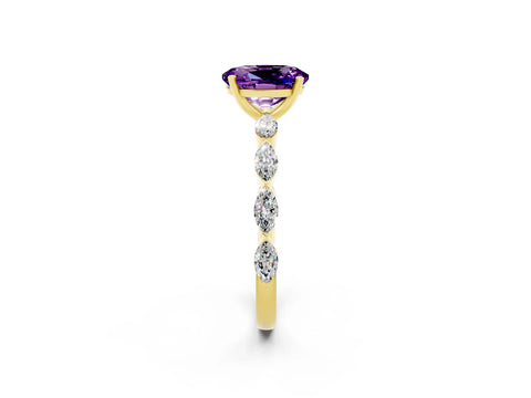 Yellow gold Oval Cut Amethyst Ring with Marquise Side Stones and Prong Setting_2