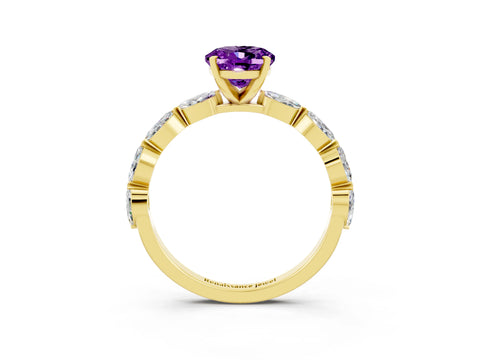Yellow gold Oval Cut Amethyst Ring with Marquise Side Stones and Prong Setting_3