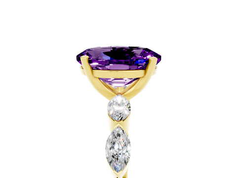 Yellow gold Oval Cut Amethyst Ring with Marquise Side Stones and Prong Setting_5