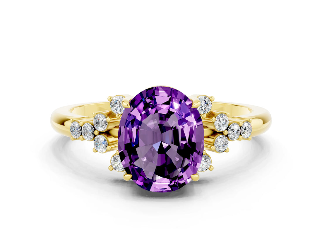 Yellow gold Oval Cut Amethyst Ring with Side Stones and Four-Prong Setting_72
