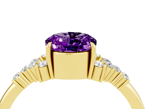 Yellow gold Oval Cut Amethyst Ring with Side Stones and Four-Prong Setting_76