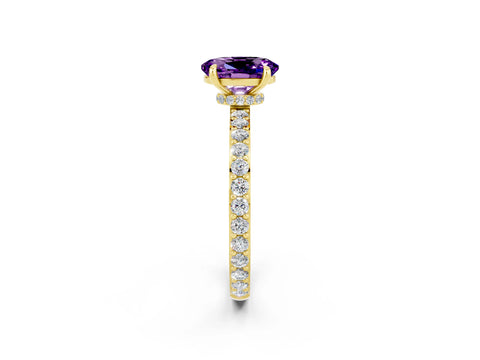 Yellow gold Oval Cut Amethyst Solitaire Engagement Ring with Pavé Band and Four-Prong Setting_2