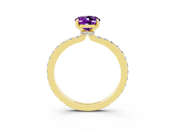 Yellow gold Oval Cut Amethyst Solitaire Engagement Ring with Pavé Band and Four-Prong Setting