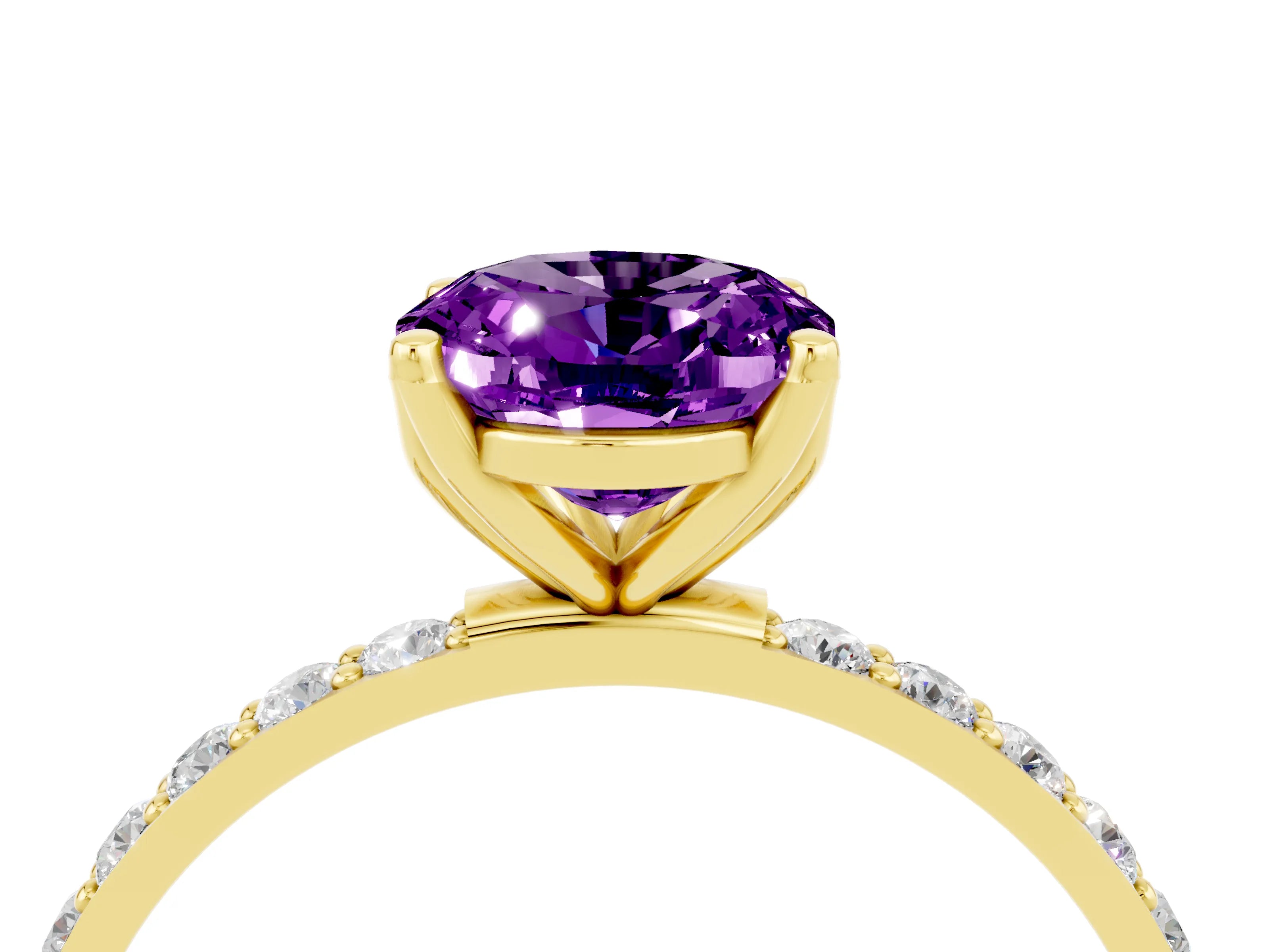 Yellow gold Oval Cut Amethyst Solitaire Engagement Ring with Pavé Band and Prong Setting_4