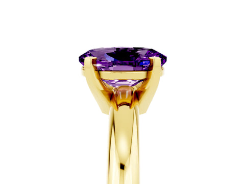 Yellow gold Oval Cut Amethyst Solitaire Engagement Ring with Round Band and Four-Prong Setting_5