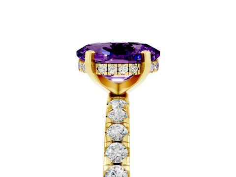 Yellow gold Oval Cut Amethyst Solitaire Ring with Pavé Band and Four-Prong Setting_29