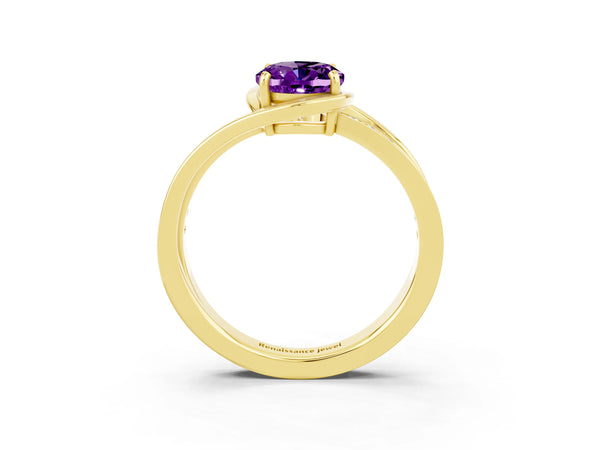 Yellow gold Oval Cut Amethyst Solitaire Ring with Split Shank and Prong Setting