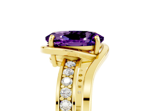 Yellow gold Oval Cut Amethyst Solitaire Ring with Split Shank and Prong Setting_5