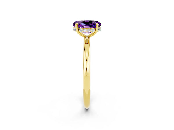 Yellow gold Oval Cut Amethyst Solitaire Ring with Thin Band and Four-Prong Setting