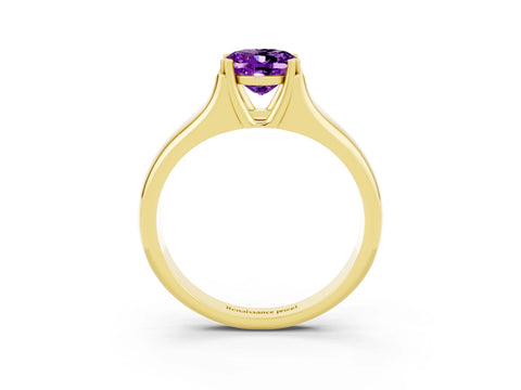 Yellow gold Oval Cut Amethyst Solitaire Ring with Wide Band and Prong Setting_3
