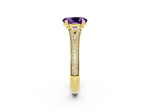 Yellow gold Oval Cut Amethyst Split Shank Engagement Ring with Pavé Band_2