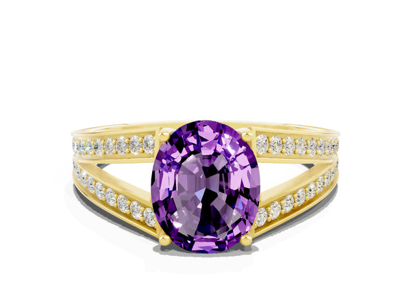 Yellow gold Oval Cut Amethyst Split Shank Ring with Pavé Band and Four-Prong Setting