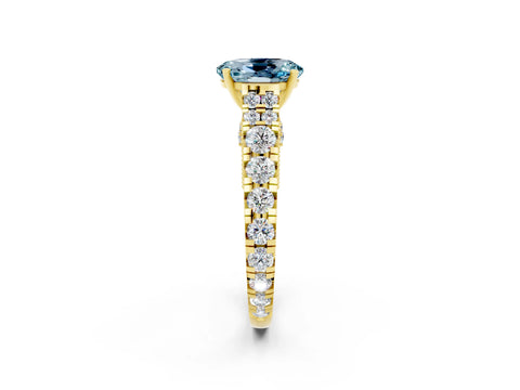 Yellow gold Oval Cut Aquamarine Classic Solitaire Ring with Pavé Band and Four-Prong Setting_2