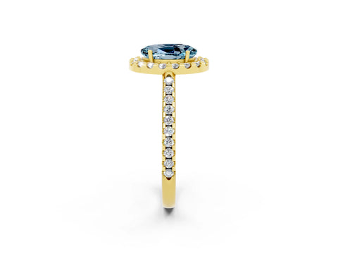 Yellow gold Oval Cut Aquamarine Pavé Halo Ring with Four-Prong Setting_14