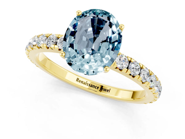 Yellow gold Oval Cut Aquamarine Pavé Solitaire Engagement Ring with Four-Prong Setting