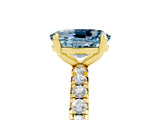 Yellow gold Oval Cut Aquamarine Pavé Solitaire Ring with Round Band and Prong Setting_29
