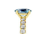 Yellow gold Oval Cut Aquamarine Solitaire Pavé Engagement Ring with Round Band and Prong Setting_17