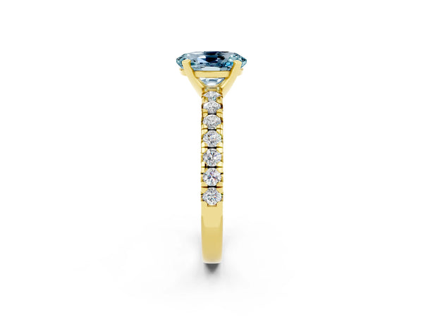 Yellow gold Oval Cut Aquamarine Solitaire Pavé Engagement Ring with Round Band and Prong Setting