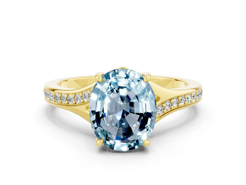Yellow gold Oval Cut Aquamarine Solitaire Ring with Pavé Band and Prong Setting_12