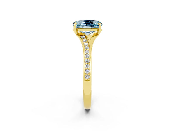 Yellow gold Oval Cut Aquamarine Solitaire Ring with Pavé Band and Prong Setting