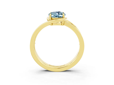 Yellow gold Oval Cut Aquamarine Solitaire Ring with Split Shank and Prong Setting_3
