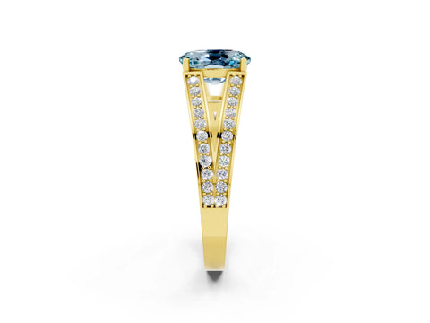 Yellow gold Oval Cut Aquamarine Split Shank Ring with Pavé Band and Four-Prong Setting_2