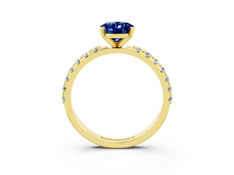 Yellow gold Oval Cut Blue Sapphire Solitaire Pavé Band with Four-Prong Setting_3