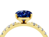 Yellow gold Oval Cut Blue Sapphire Solitaire Pavé Band with Four-Prong Setting_4