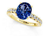 Yellow gold Oval Cut Blue Sapphire Solitaire Pavé Engagement Ring with Round Band and Prong Setting_37