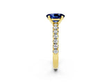 Yellow gold Oval Cut Blue Sapphire Solitaire Pavé Engagement Ring with Round Band and Prong Setting_38