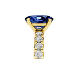 Yellow gold Oval Cut Blue Sapphire Solitaire Pavé Engagement Ring with Round Band and Prong Setting_41