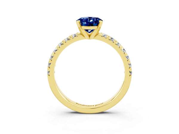 Yellow gold Oval Cut Blue Sapphire Solitaire Pavé Engagement Ring with Round Band and Prong Setting