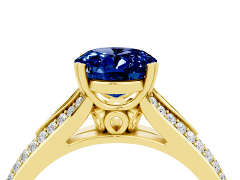 Yellow gold Oval Cut Blue Sapphire Split Shank Engagement Ring with Pavé Band_4