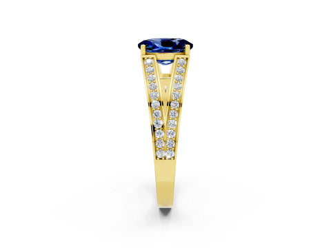 Yellow gold Oval Cut Blue Sapphire Split Shank Ring with Pavé Band and Four-Prong Setting_2