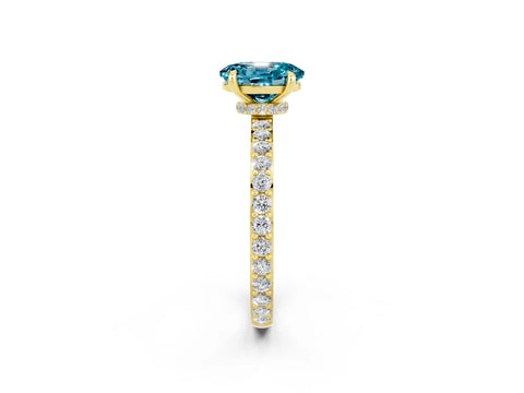 Yellow gold Oval Cut Blue Topaz Ring with Pavé Band and Four-Prong Setting_2