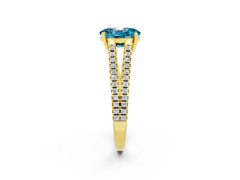 Yellow gold Oval Cut Blue Topaz Solitaire Engagement Ring with Split Shank Pavé Band_2