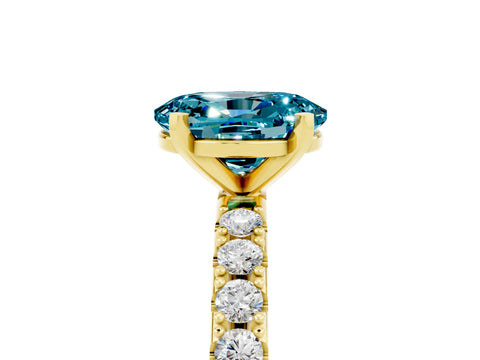 Yellow gold Oval Cut Blue Topaz Solitaire Pavé Band with Four-Prong Setting_5
