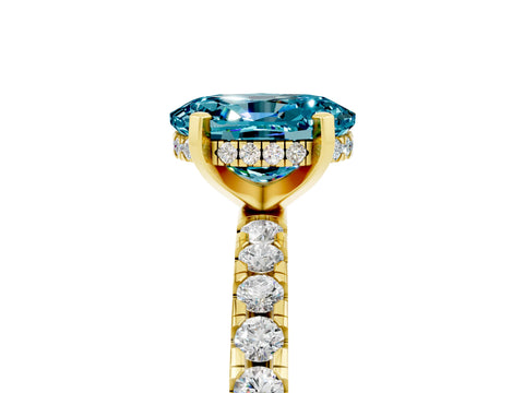 Yellow gold Oval Cut Blue Topaz Solitaire Ring with Pavé Band and Four-Prong Setting_41