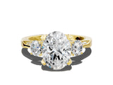 Yellow gold Oval Cut Brilliant Three-Stone Diamond Ring with Pavé Band and Four-Prong Setting_3