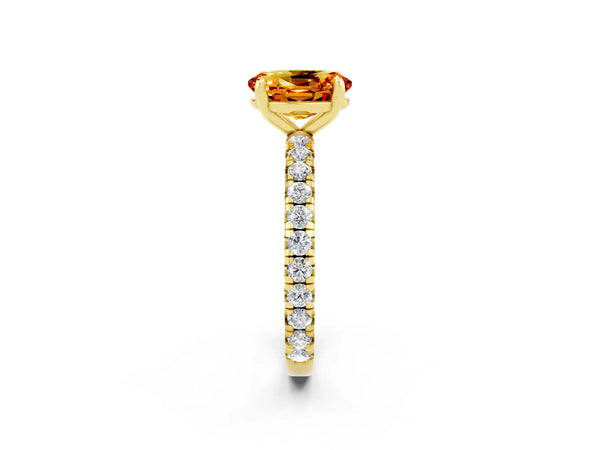 Yellow gold Oval Cut Citrine Pavé Solitaire Ring with Round Band and Prong Setting