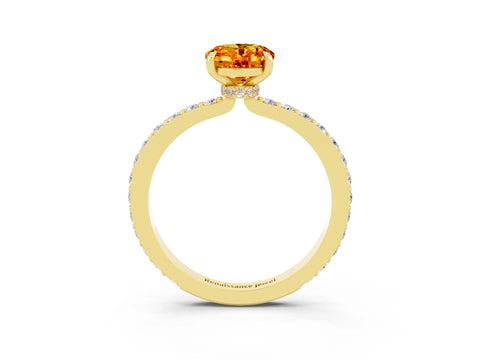 Yellow gold Oval Cut Citrine Solitaire Engagement Ring with Pavé Band and Four-Prong Setting_3