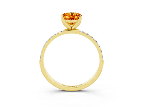 Yellow gold Oval Cut Citrine Solitaire Engagement Ring with Pavé Band and Prong Setting_3