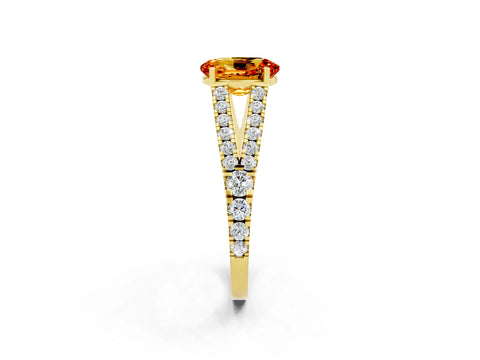 Yellow gold Oval Cut Citrine Split Shank Pavé Engagement Ring with Four-Prong Setting_14