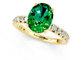 Yellow gold Oval Cut Cut Diamond Pavé Band with Four-Prong Setting_1
