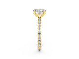 Yellow gold Oval Cut Cut Diamond Pavé Band with Four-Prong Setting_2