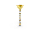 Yellow gold Oval Cut Cut Diamond Pavé Band with Four-Prong Setting_2