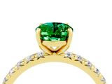 Yellow gold Oval Cut Cut Diamond Pavé Band with Four-Prong Setting_4
